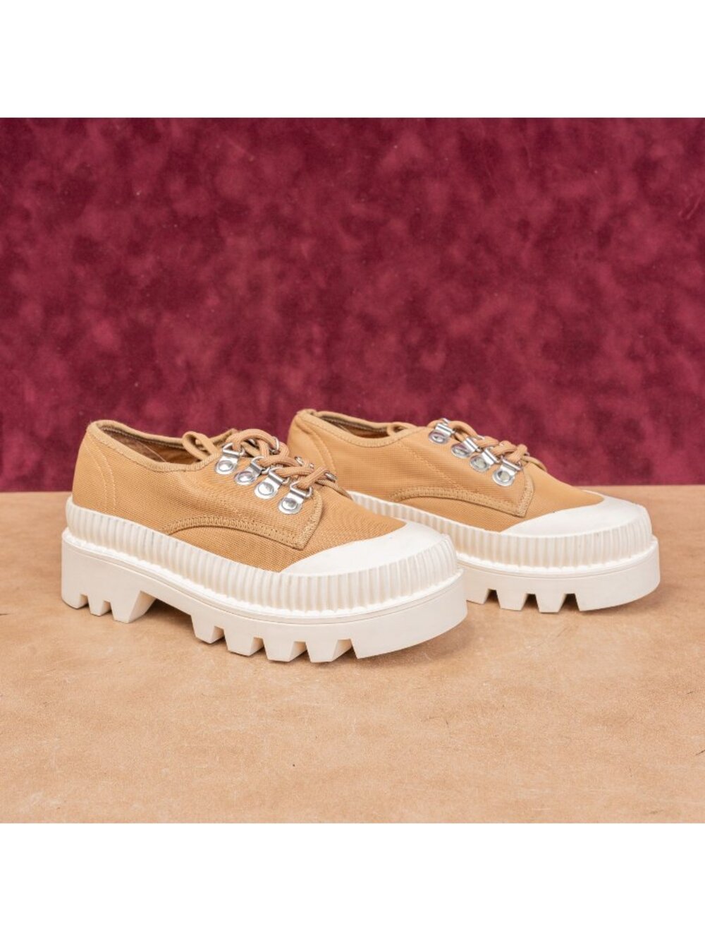 Jeffrey Campbell Women B2School Tan Fabric Lace-up Platform Sneakers Shoes Sz 6